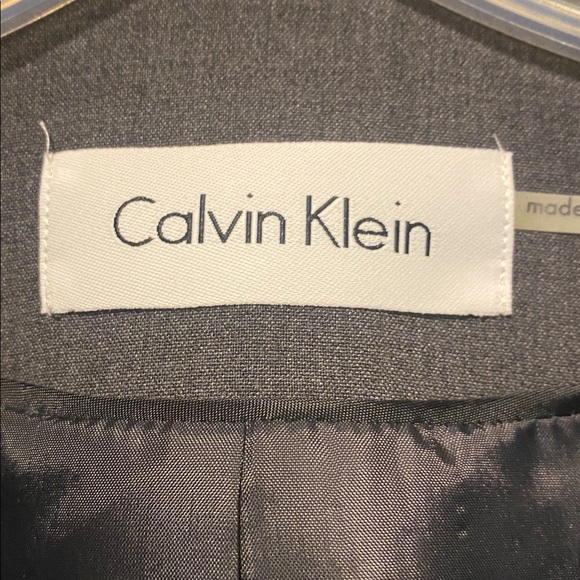 Bundle of (2) Calvin Klein &Jones New York size 6 Blazer good condition - Picture 2 of 4